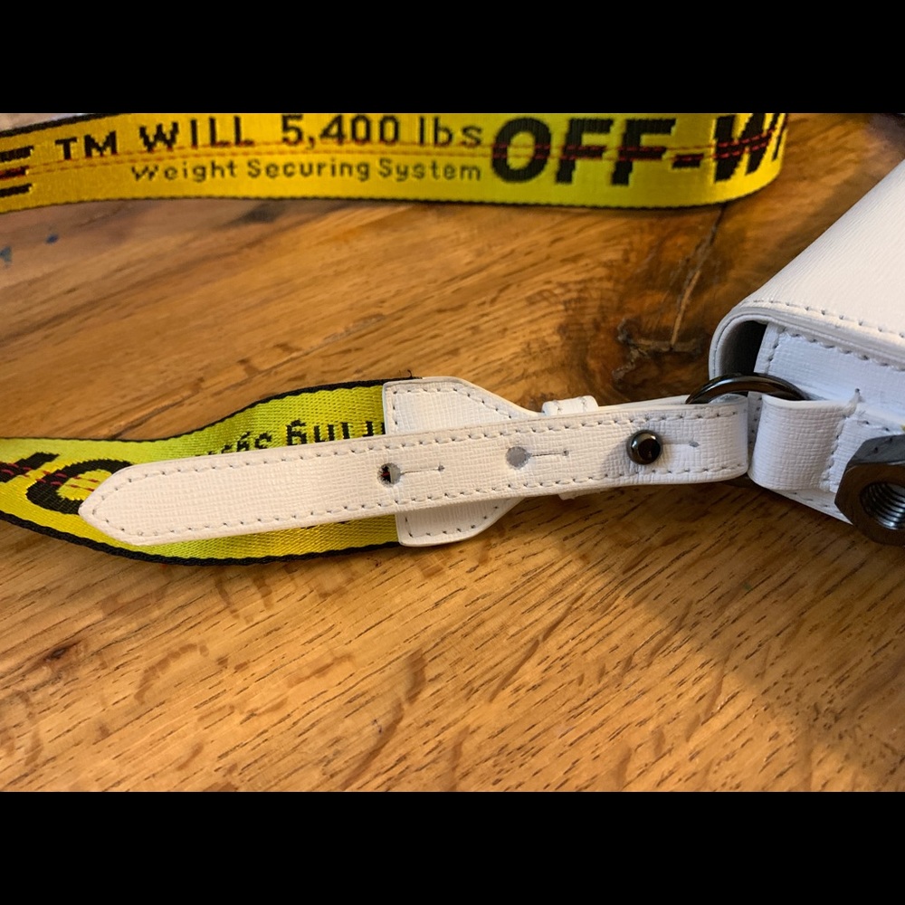 Off white binder clip bag - Picture 4 of 8